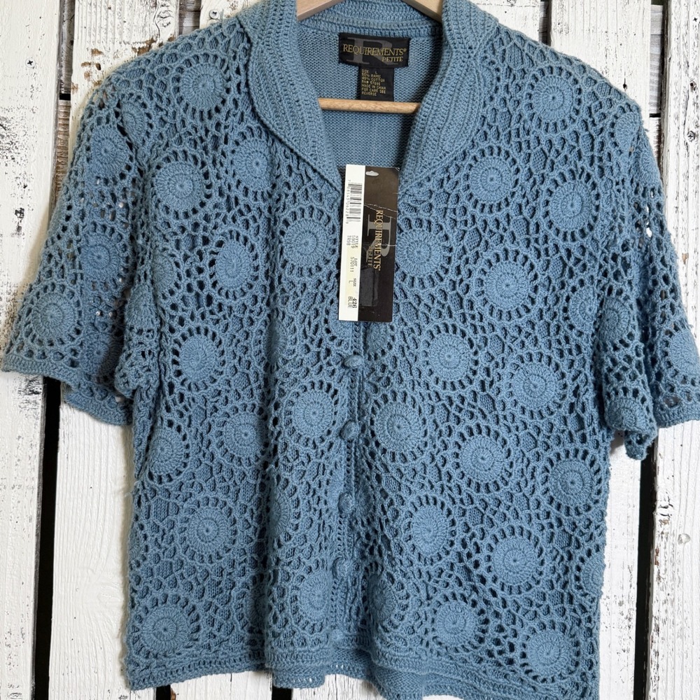 VTG Requirements Petite Blue Crochet Short Sleeve Cardigan Sz L Sweater Boho NWT - Picture 2 of 11